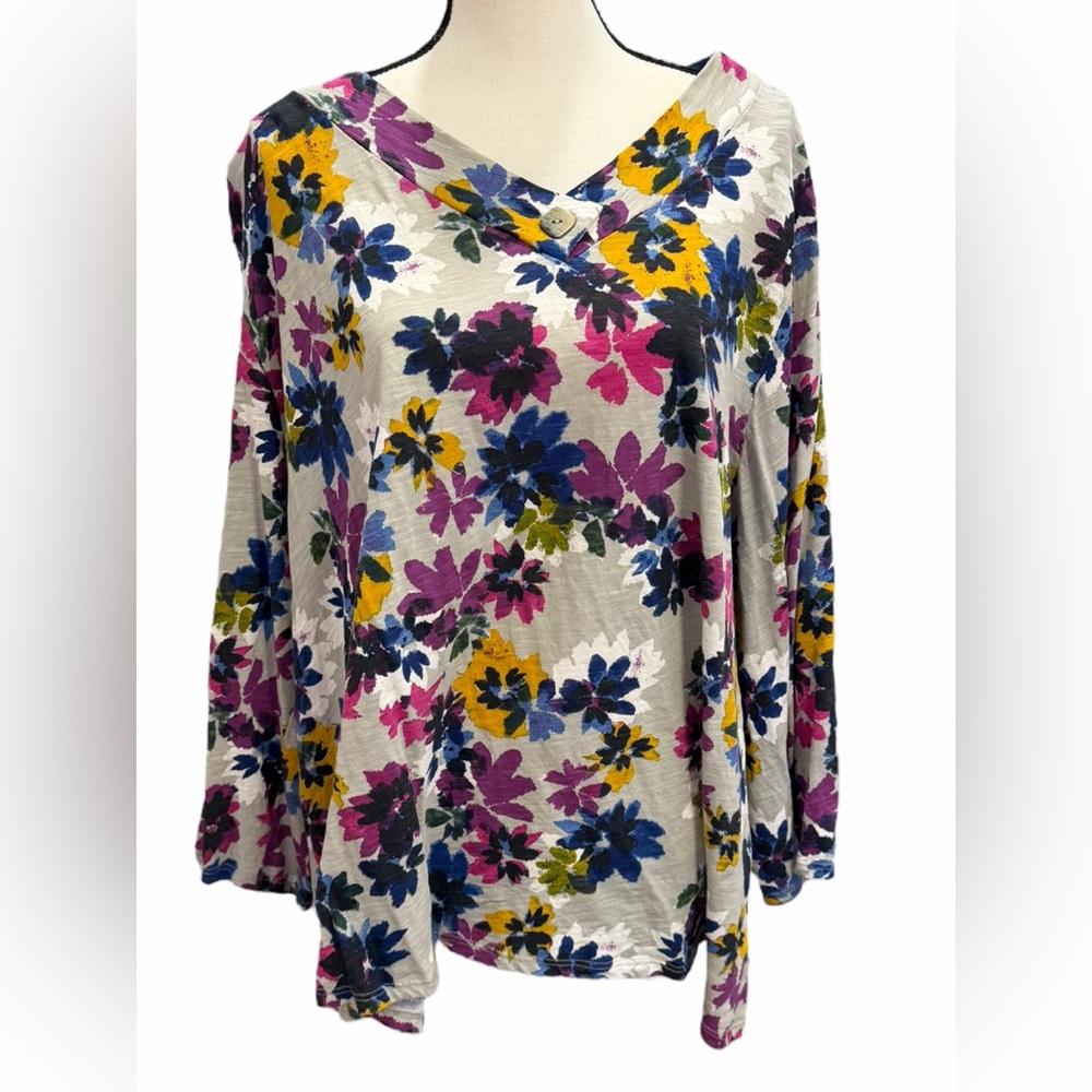 Habitat Clothes Womens Size 2X Purple Blue Top Floral 3/4 Sleeves V-Neck Flowy